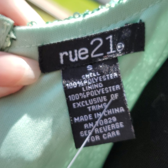 Aqua party dress - Picture 6 of 7